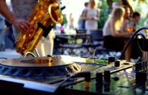 DJ Saxophoniste